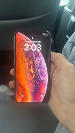 iPhone XS