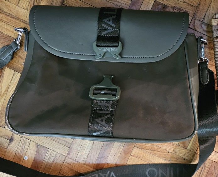 Messenger Bag