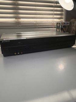 Sony SLV-D281p DVD/VHS bCombo Player DVD player does not work only VHS