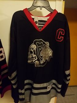 medium black hawks jersey stiched