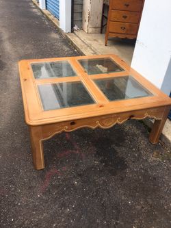 Coffee- Center- Table 40x40x16t