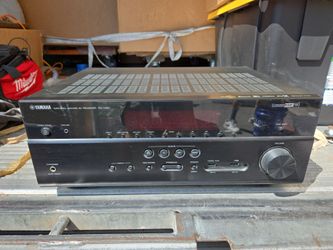 Yamaha v681 7.1 channel av receiver