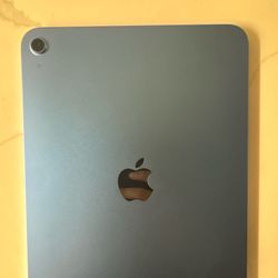 iPad (10th generation) 