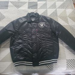 Raiders Levis X Starter jacket Size Mens L