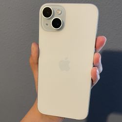 iPhone 15 PLUS 128gb UNLOCKED / LIBERADO