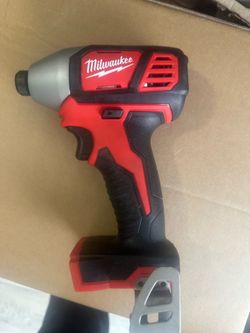Milwaukee m18