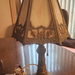 Amazing Antique 6 Panel Slag Glass Lamp- 15"Tall,8.5"Wide