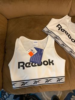 Reebok medium sports bras NEVER WORN