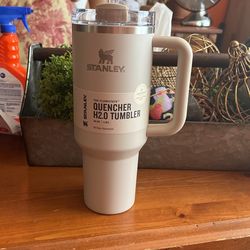 Stanley Quencher 40 Oz 