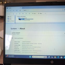 Like-New HP 15.6” Touchscreen Laptop – 12th Gen i3 | 8GB RAM | 256GB SSD | Windows 11 Home
