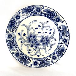 Centrum Blue White Floral Decor or Serving Plate