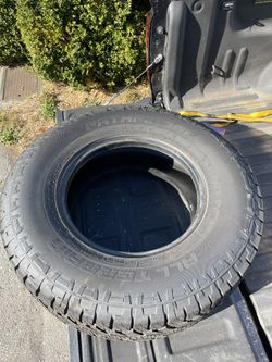 285/70r17 All Terrain Tire
