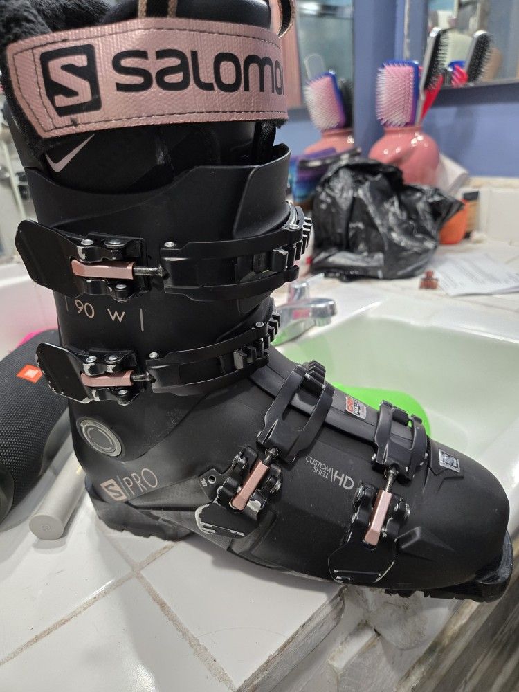 Salomon Ski Boots