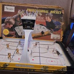 Vintage 1972 Hockey Game