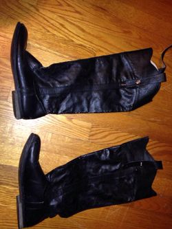 Size 9 knee high boots