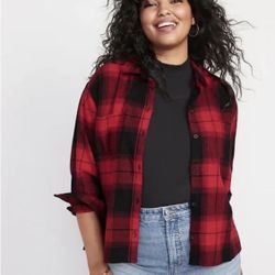 Old Navy Cropped Red Black Plaid Flannel XL