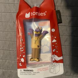 DOGGYLAND BOW WIZZLE TONIES CHARACTER 