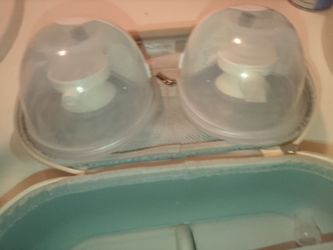 MOMCOZY (WEARABLE BREAST PUMP)