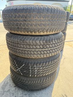 265/65/17 Bridgestone instaladas y balanceadas las 4 más de 90%