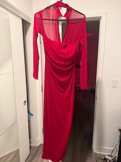 Red dress. Mesh sleeves