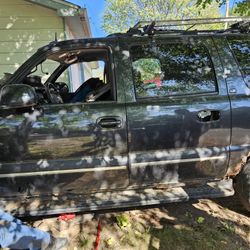 Doors, Windows,  Etc. '01 Chevy Suburban 