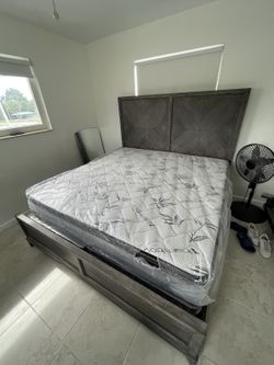 Brand new King pillowtop + free box spring as a gift 🎁
