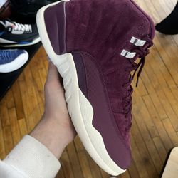 Jordan 12 Bordeaux Size 11 Men’s 