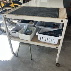 Vintage Metal Rolling Cart. 