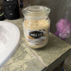 Candle-lite Creamy Vanilla Swirl 