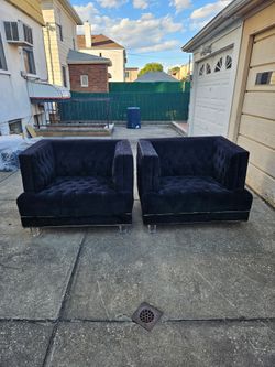 2 beautiful large black velvet chairs