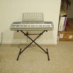 Yamaha PSR-275 Keyboard With Stand 