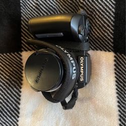 Olympus SP-500UZ Camera