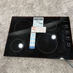 Never Used Frigidaire 30-in 4 burners Smooth surface Stainless steel Electric Cooktop
