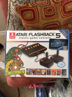 Gaming console