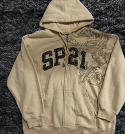 Southpole crossbone tag zip up