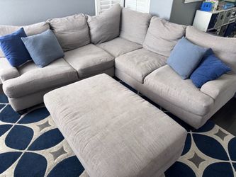 Gray Sectional Sofa with Ottoman