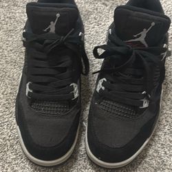 Jordan’s size 8 women’s