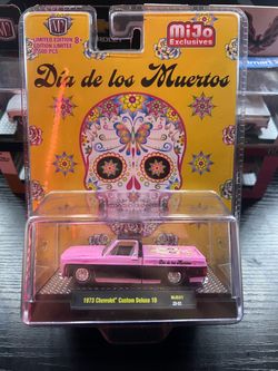 M2 Machines MiJo Exclusives 1973 Chevrolet Custom Deluxe 10 Die-Cast