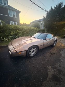 1985 corvette