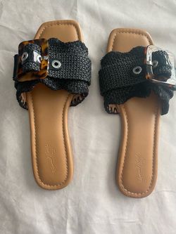 Universal Thread Black Woven Slide Sandals