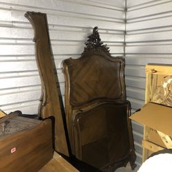 Antique Bed Frames 