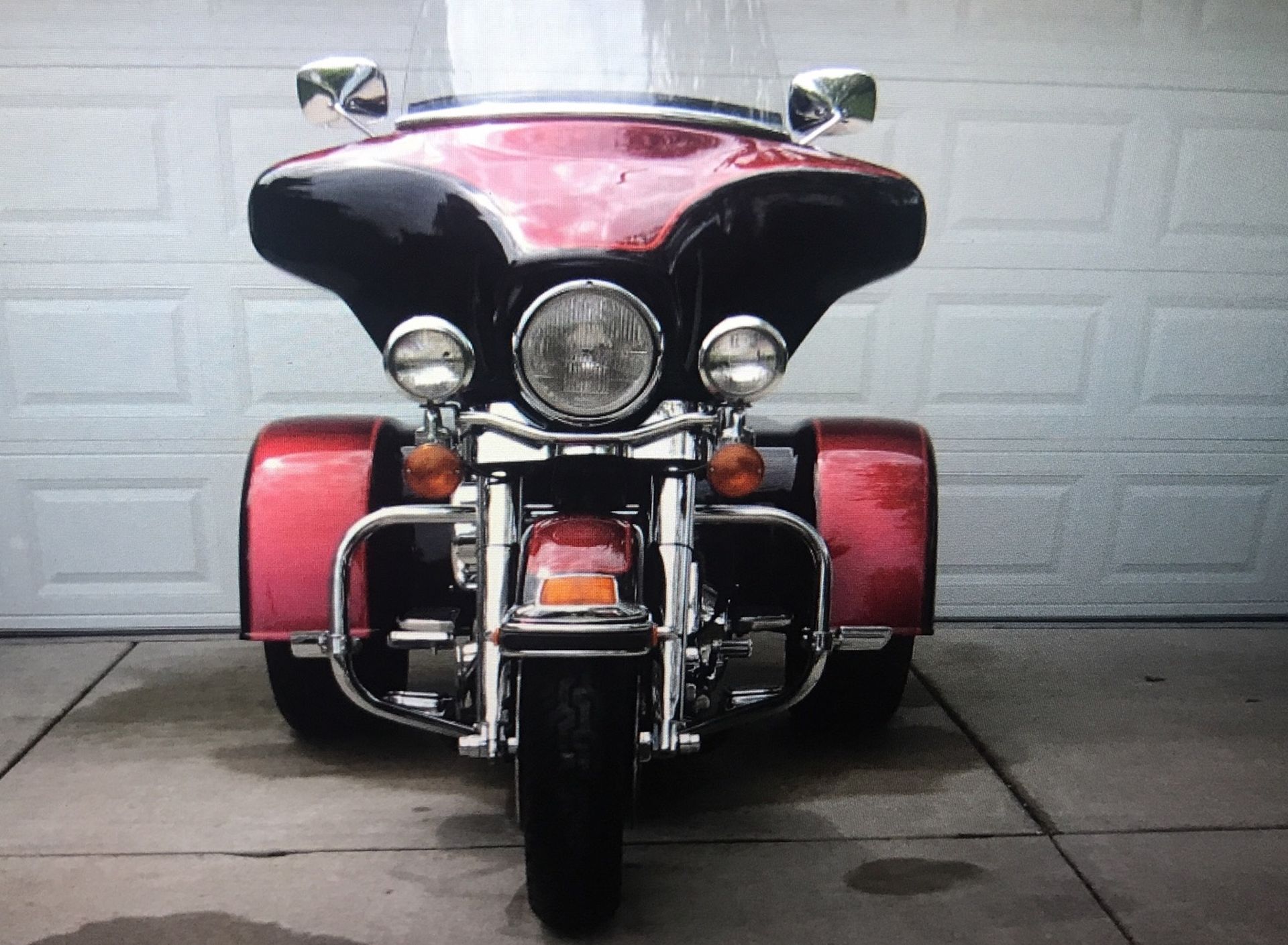 Photo 1988 Harley Motorcycle
