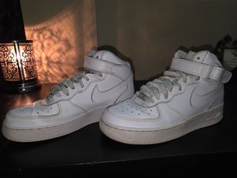 Nike Air Force 1