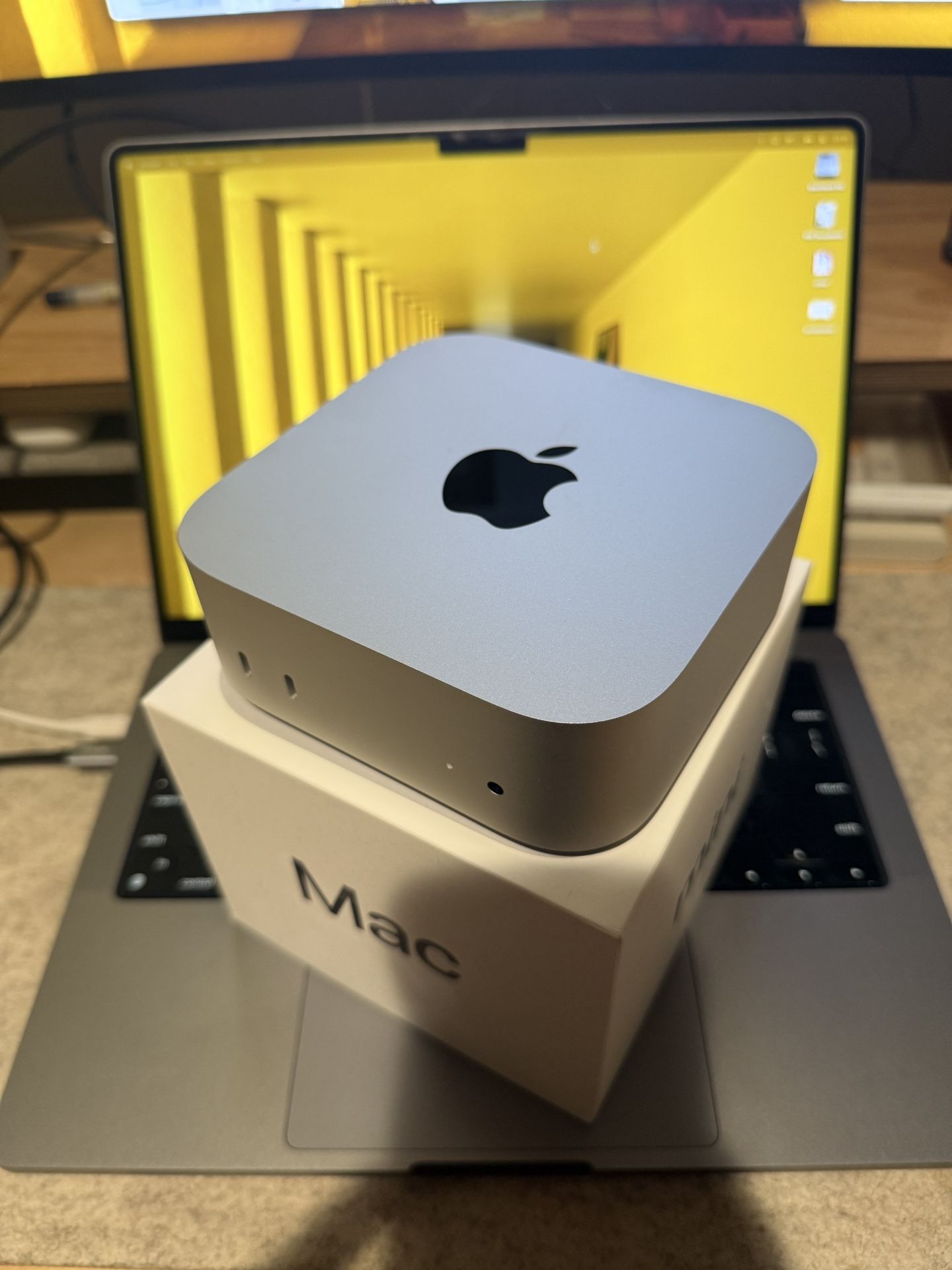 ミニPC m4 Mac mini 24gb 512gb Apple Mac mini M4 24GB / 512GB Apple Mac Mini (2024) M4 10C/10C