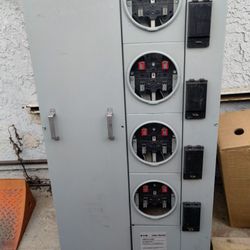 Electrical meter panel - Eaton 1MP412R - 4 gang meter service 