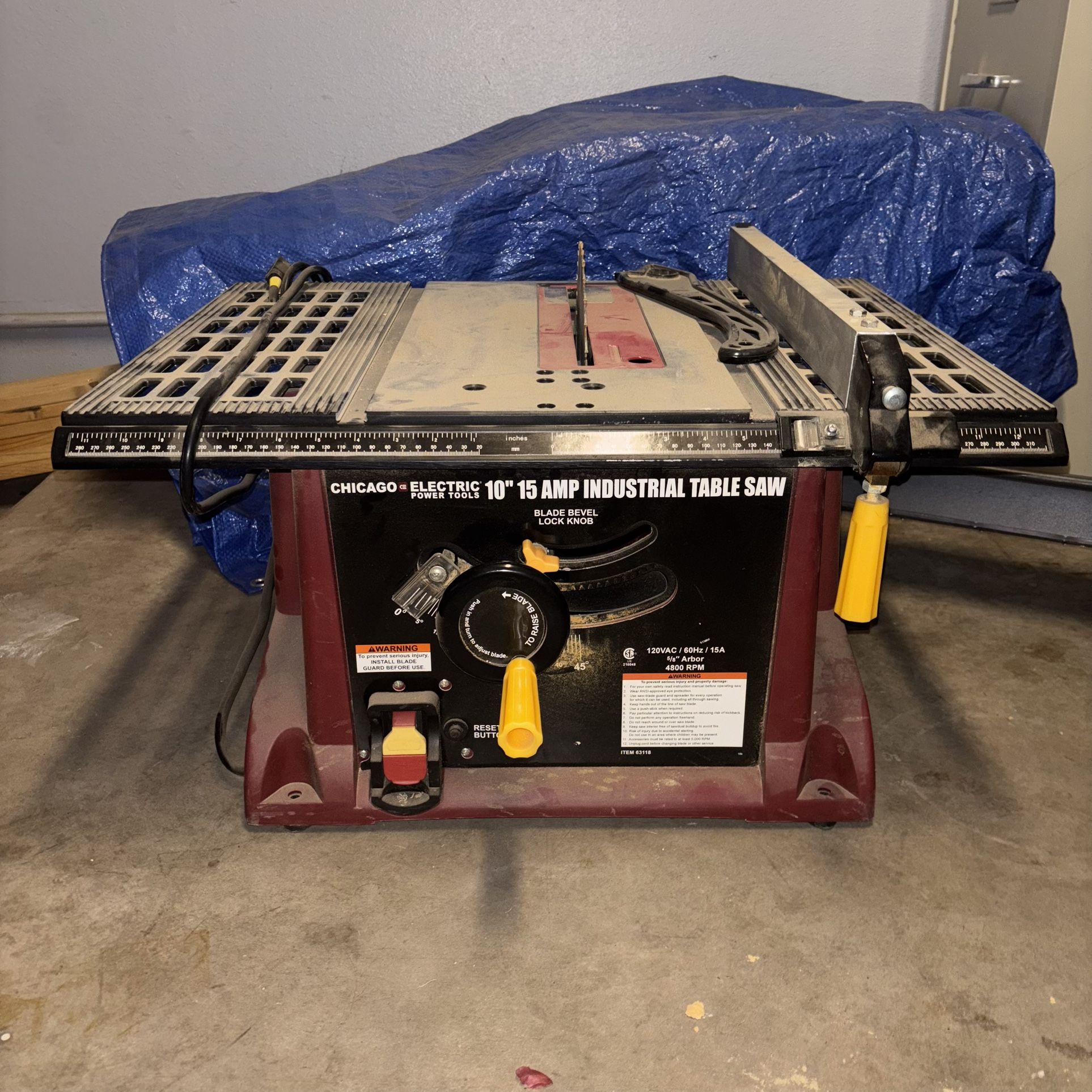 Chicago 10 Inch Electric Table Saw W/ Blade & Push Stick