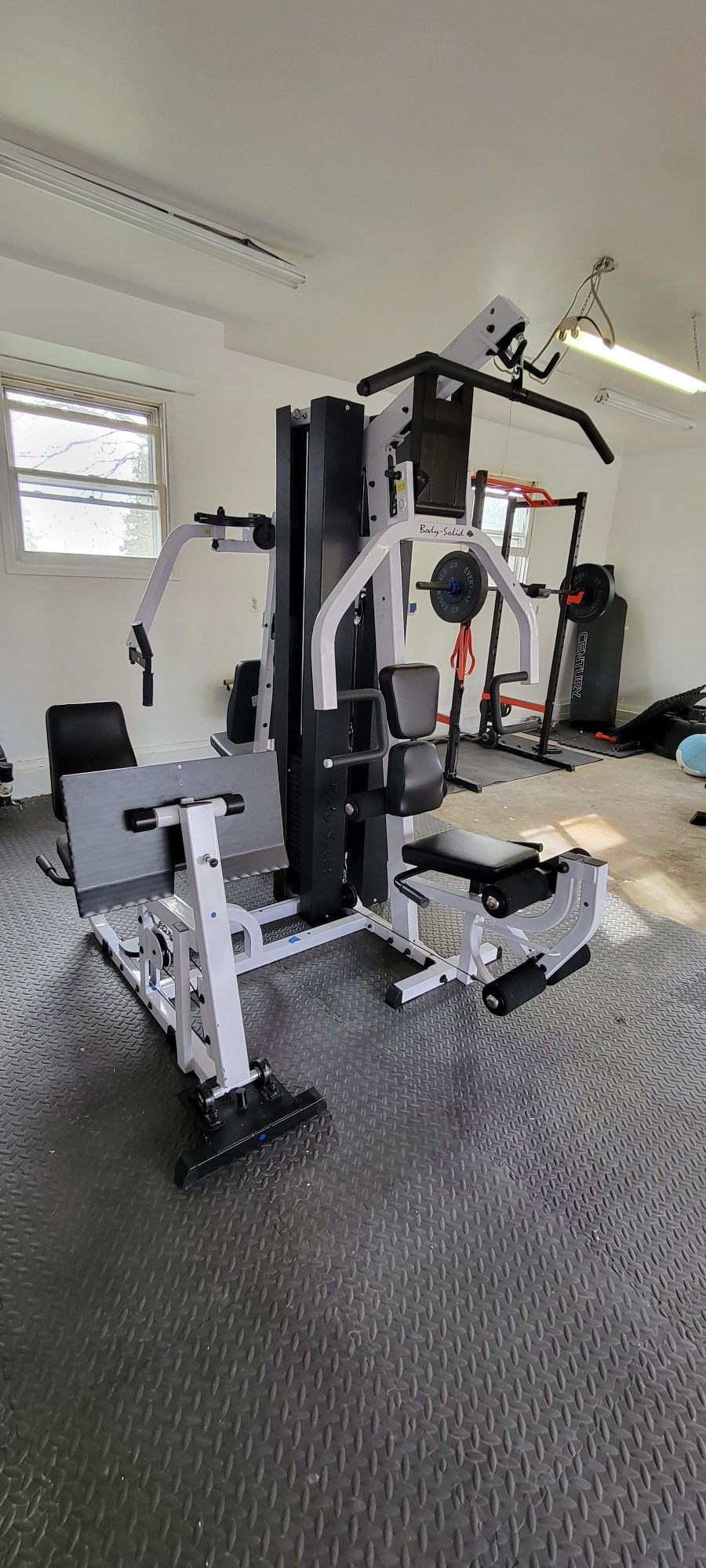 Body Solid Gym 2x 210lbs (Exm3000lps) - Deliver & Install