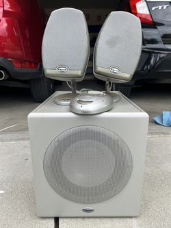 Klipsch iFi w/ two RSX-3 Silver Speaker System Subwoofer, iPod Dock