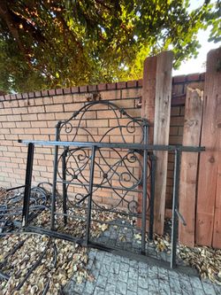 Wrought Iron Twin bed frame