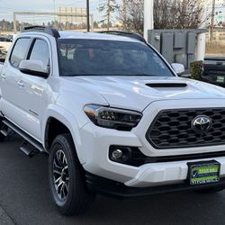 Toyota Tacoma Double Cab OEM Roof Rails/Crossbars